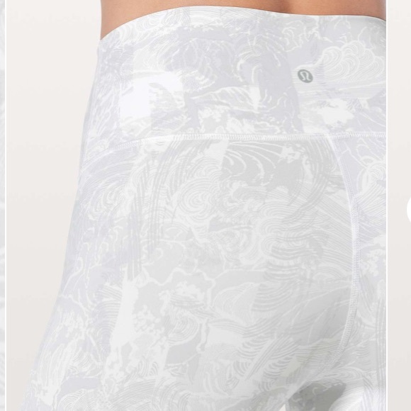 Lululemon Wunder Under Hi-Rise 7/8 Tight 25" Eternal Wave White | Size 6 EUC - Picture 3 of 6